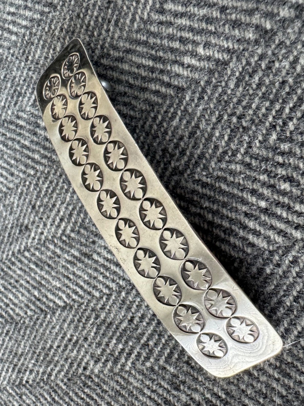 VINTAGE, BEAUTIFUL RECTANGULAR, STERLING SILVER, STAMPED DESIGN, HAIR CLIP